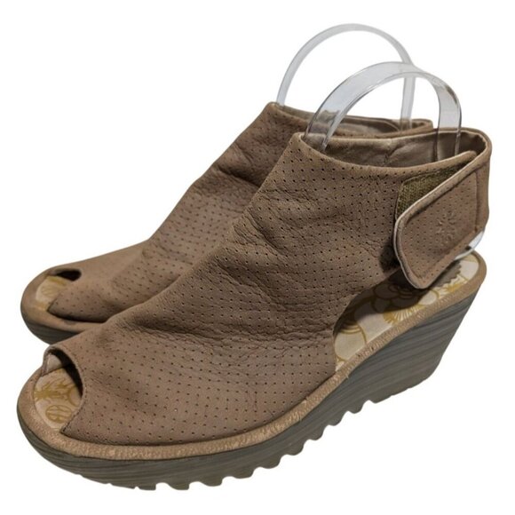 Fly London Ypul Perforated Tan Suede Peep Toe Wedge Sandals Size 39 / US 8-8.5 - Picture 1 of 8
